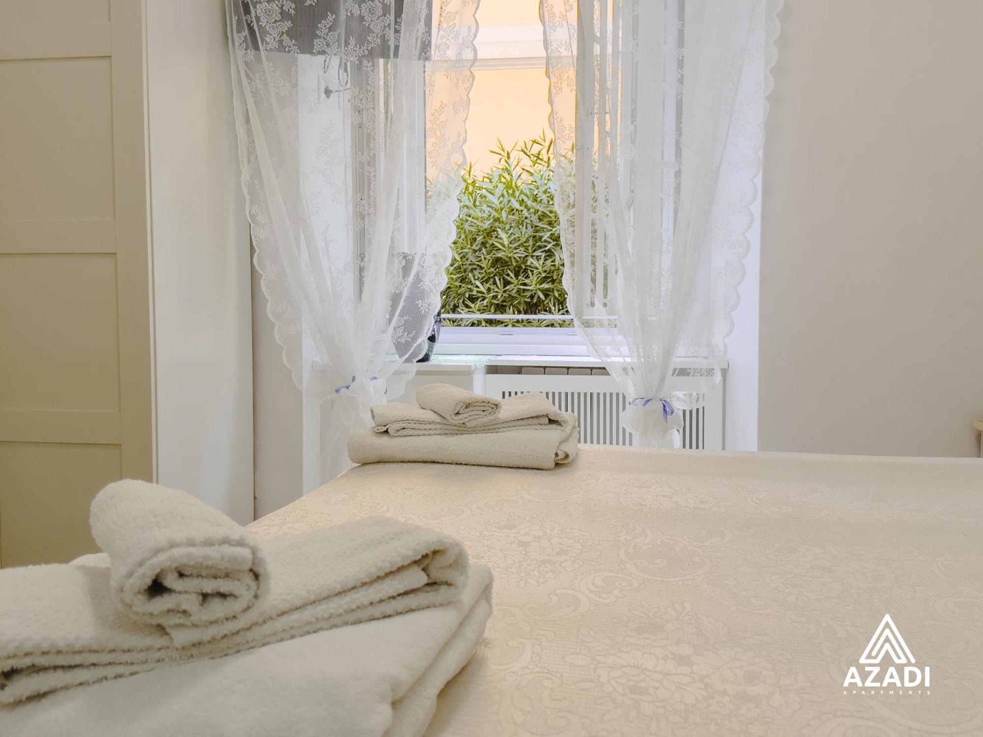 Azadi B&B Flaminio Rom Exteriör bild